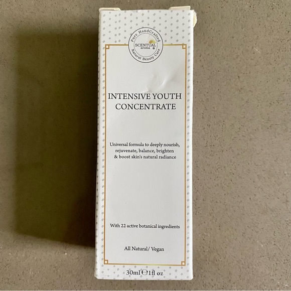 💄 SALE💄 NIB SCENTUAL AROMA Intensive Youth Concentrate - Picture 5 of 10